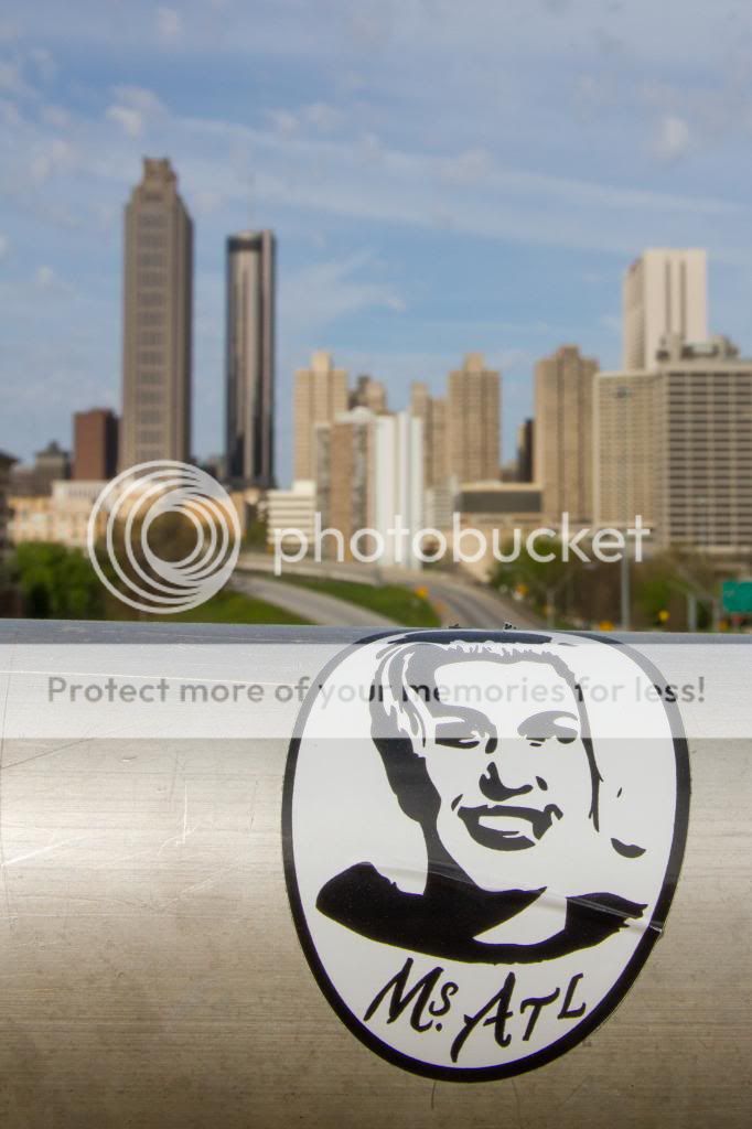 IMAGE: http://i512.photobucket.com/albums/t322/BogiePutt/MsATL4022014-358_zpsd81f12c8.jpg