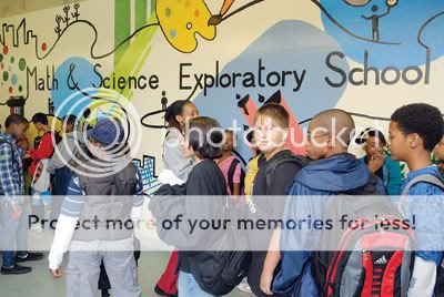MS 447 The schools interdisciplinary Exploration Program exposes students to real-life applications of subjects they have studied in the clasroom. Photo By: Daniel S. Burnstein