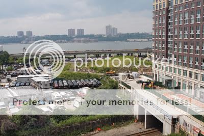 Riverside Center covers the area between West 59th and 61st streets from West End Avenue to the Hudson River.