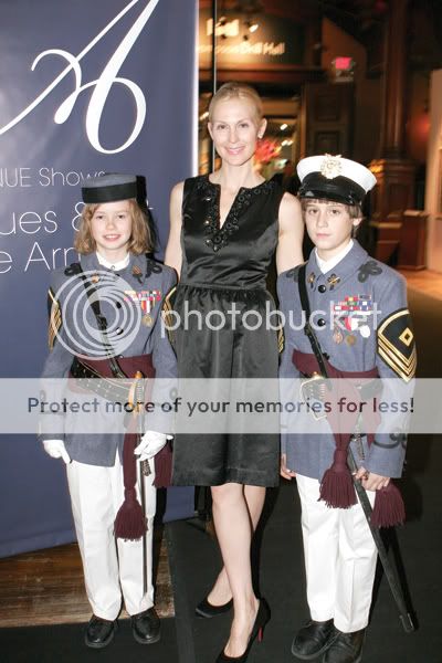 Actress Kelly Rutherford with members of The Knickerbocker Greys at the opening night benefit for the American Cancer Society’s HOPE LODGE NYC. Photo by Patrick McMullan Company