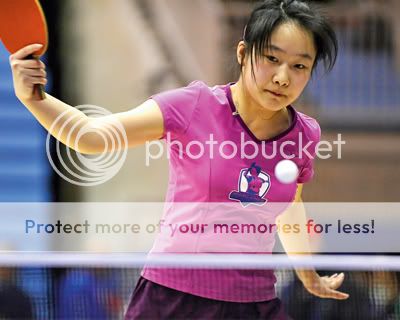pingpong Taylor Wang returns the ball to her opponent. Photo by Daniel S. Burnstein